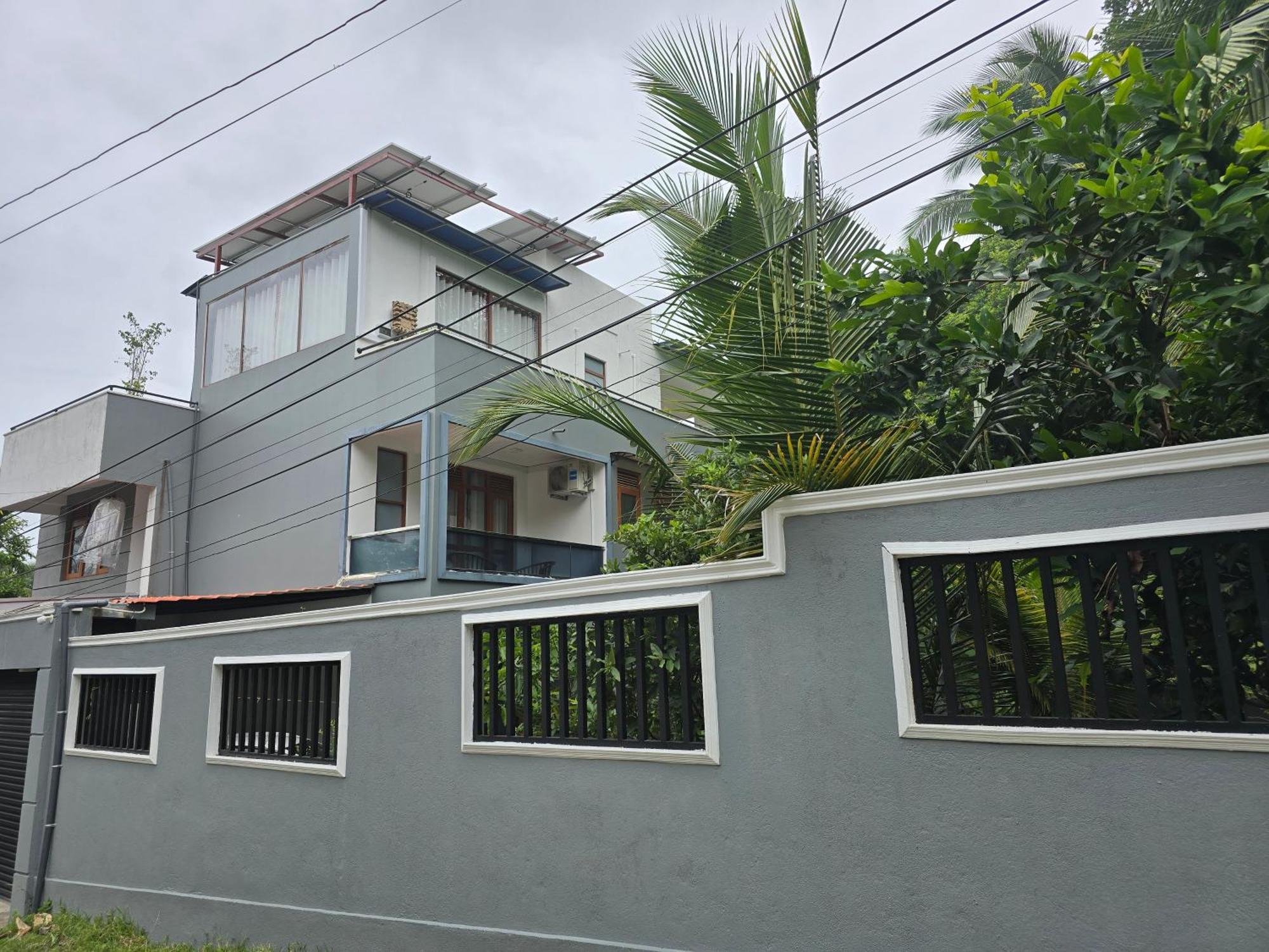 The Elegance Hotel Kalutara Exterior photo